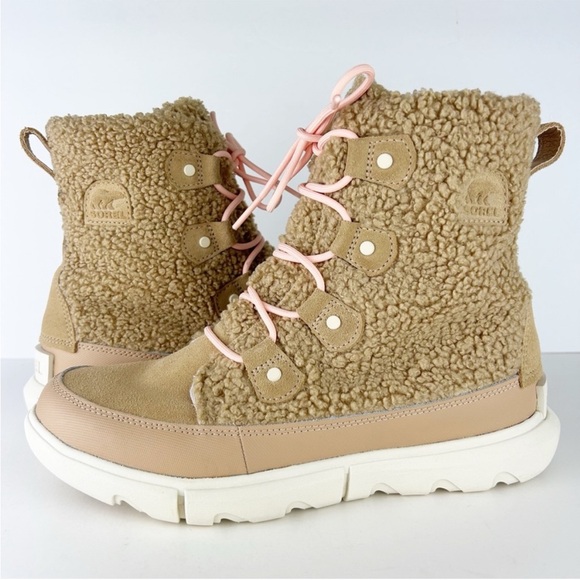 Sorel Explorer II Joan Cozy Waterproof Delta Fawn Short Sporty Lightweight Boot - Picture 1 of 12